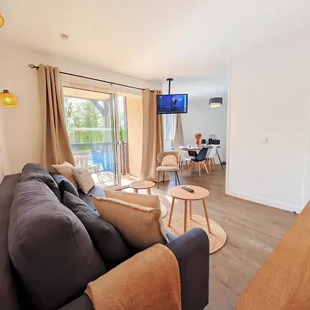 Vue Sur La Piscine & Le Golf Avec Balcon & Parking Apartamento *