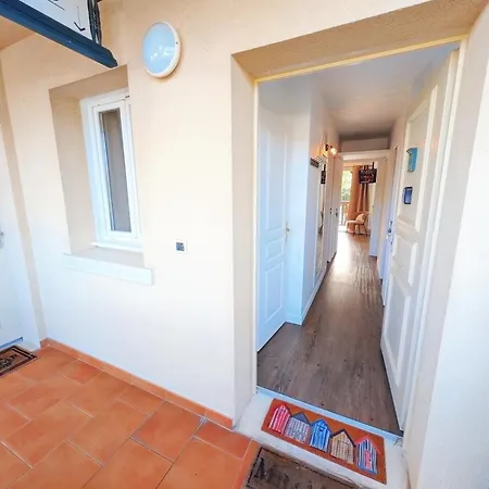 Vue Sur La Piscine & Le Golf Avec Balcon & Parking Apartamento *